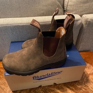 Blundstones Womens 8.5